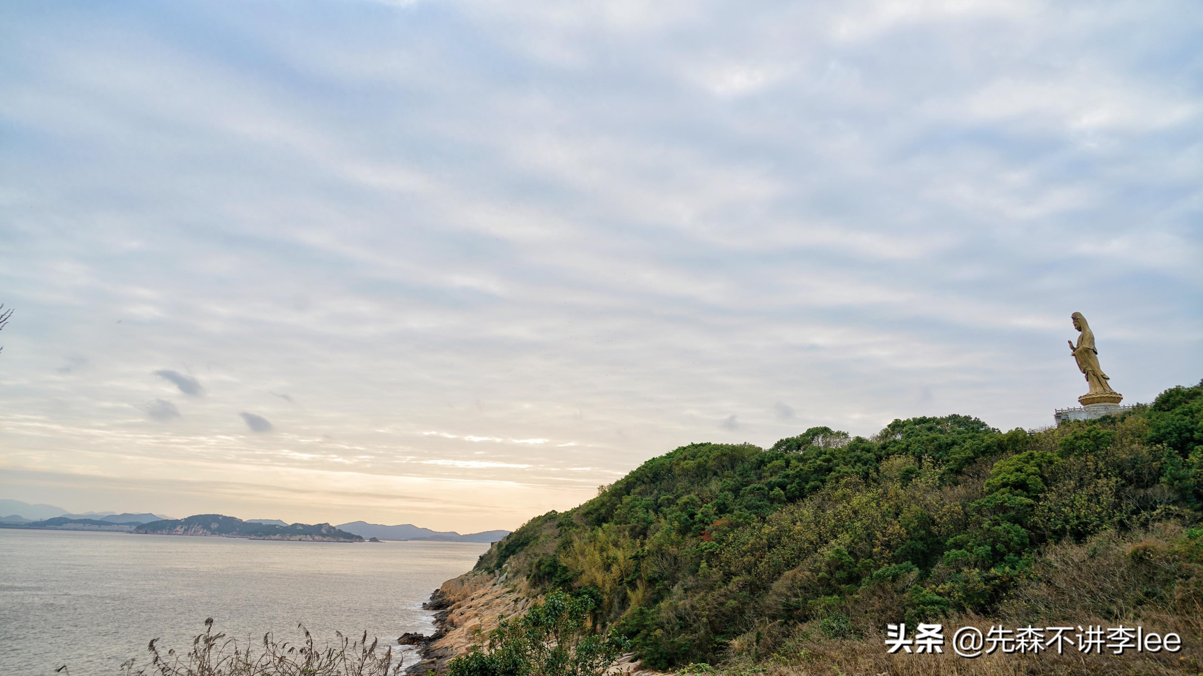 南海观音在哪个地方（普陀山明明在浙江东海，为何称菩萨为南海观音？外地游客都糊涂了）(图2)